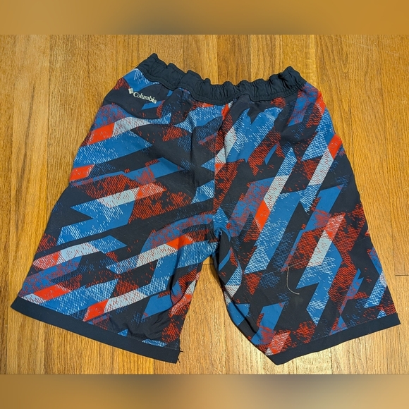 Columbia Dark Gray Shorts with Red and Blue Accents - Picture 2 of 4